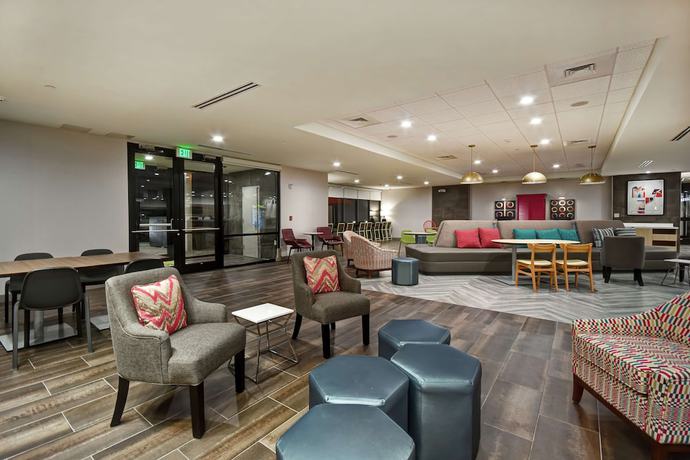 Imagen de los interiores del Hotel Home2 Suites by Hilton Birmingham Fultondale. Foto 20
