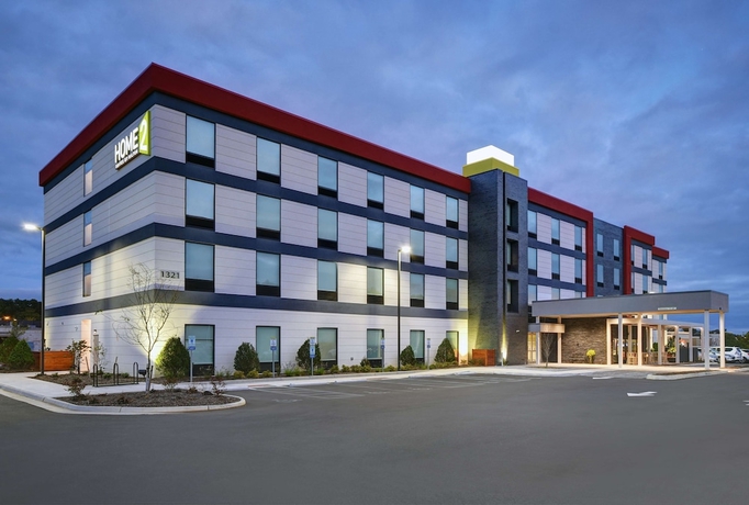 Imagen general del Hotel Home2 Suites by Hilton Blacksburg - University. Foto 1