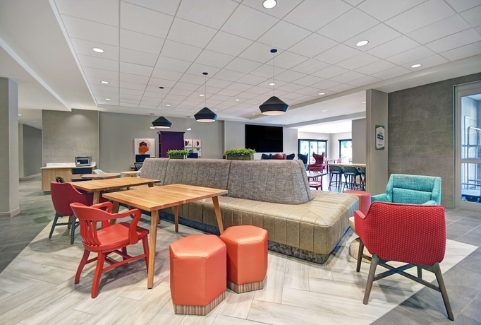 Imagen de los interiores del Hotel Home2 Suites by Hilton Blacksburg - University. Foto 12