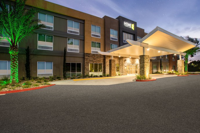 Imagen general del Hotel Home2 Suites by Hilton Carlsbad. Foto 1