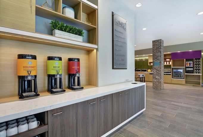 Imagen de los interiores del Hotel Home2 Suites by Hilton Charleston Daniel Island. Foto 18