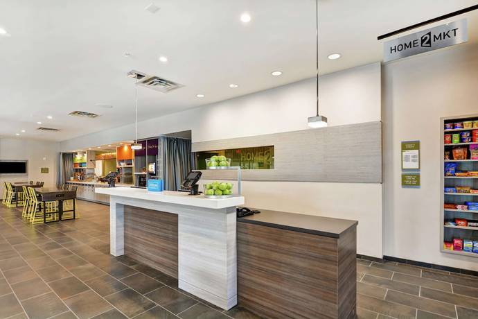 Imagen de los interiores del Hotel Home2 Suites by Hilton Charleston West Ashley. Foto 19