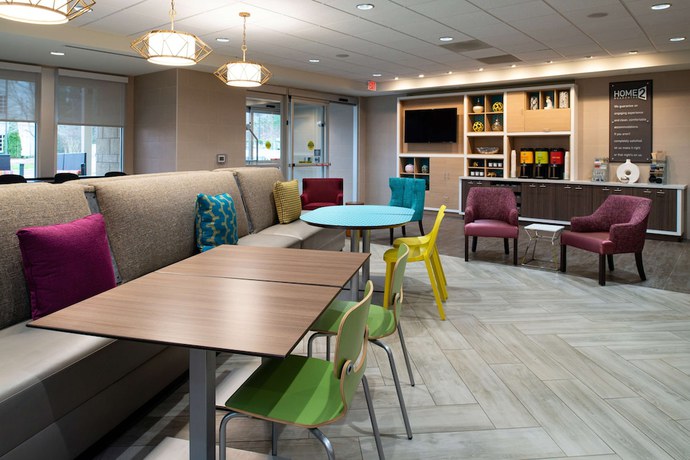 Imagen de los interiores del Hotel Home2 Suites by Hilton Charlotte Mooresville. Foto 16