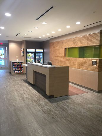 Imagen de los interiores del Hotel Home2 Suites by Hilton Charlotte Mooresville. Foto 18