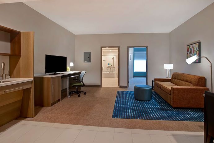 Imagen de la habitación del Hotel Home2 Suites by Hilton Charlotte Northlake. Foto 16