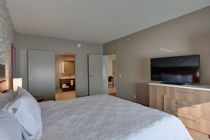 Imagen de la habitación del Hotel Home2 Suites by Hilton Charlotte Piper Glen. Foto 16