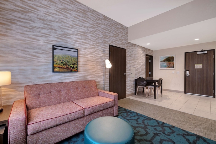 Imagen de la habitación del Hotel Home2 Suites by Hilton Dekalb. Foto 6