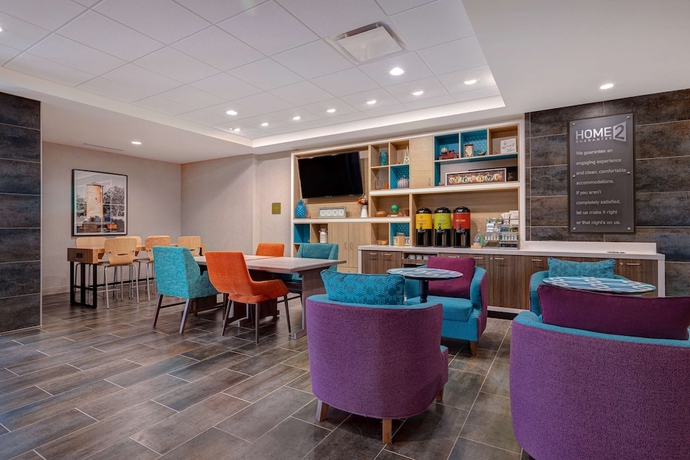 Imagen de los interiores del Hotel Home2 Suites by Hilton Dekalb. Foto 12