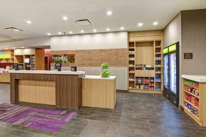 Imagen de los interiores del Hotel Home2 Suites by Hilton Edmonton South. Foto 18