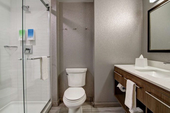 Imagen de la habitación del Hotel Home2 Suites by Hilton Edmonton South. Foto 7