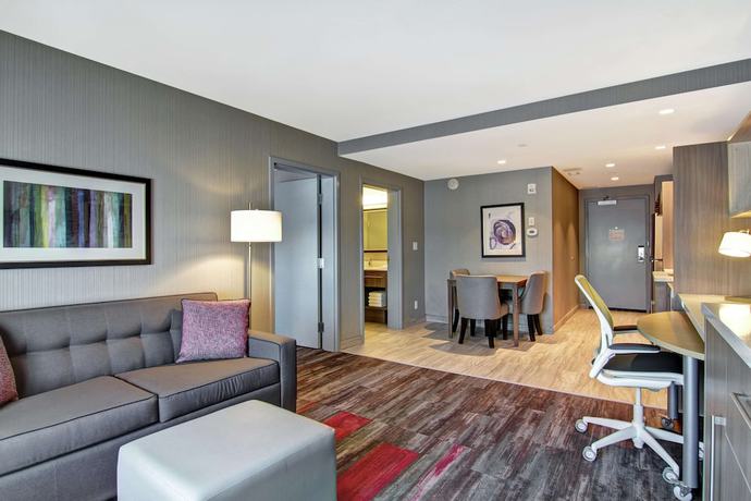 Imagen de la habitación del Hotel Home2 Suites by Hilton Edmonton South. Foto 9