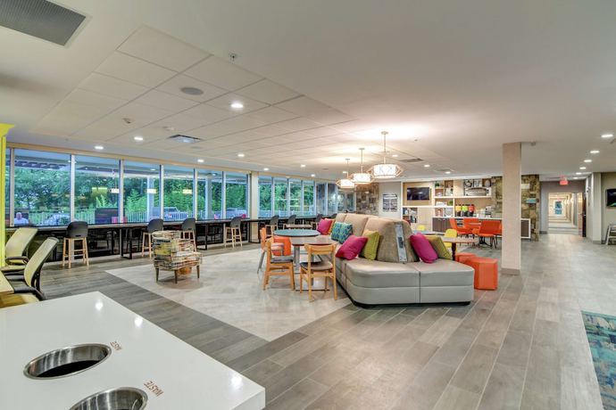 Imagen de los interiores del Hotel Home2 Suites by Hilton Foley. Foto 18