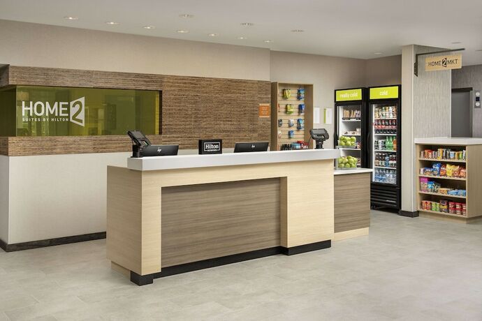 Imagen de los interiores del Hotel Home2 Suites by Hilton Fort Myers Airport. Foto 20