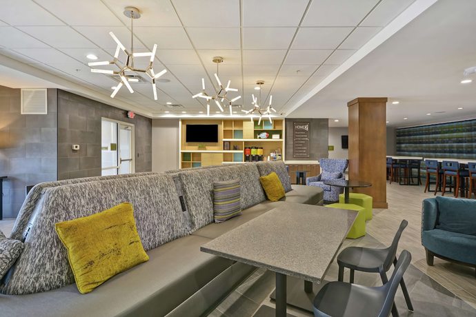 Imagen de los interiores del Hotel Home2 Suites by Hilton Grand Rapids North. Foto 8