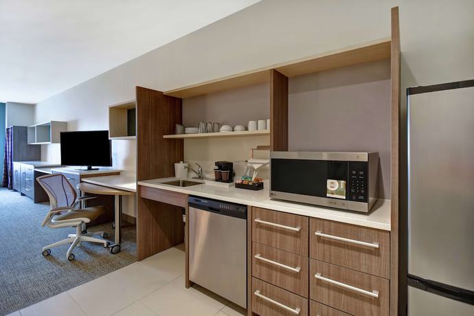 Imagen de la habitación del Hotel Home2 Suites by Hilton Harvey New Orleans Westbank. Foto 2