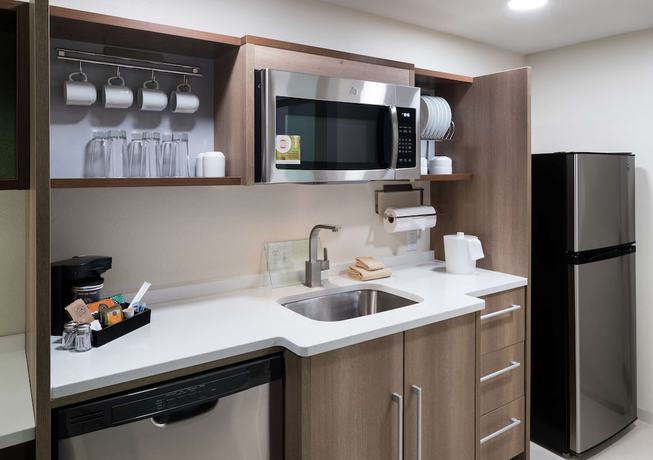 Imagen de la habitación del Hotel Home2 Suites by Hilton Jacksonville Airport. Foto 13
