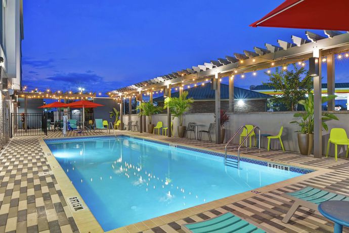 Imagen de la piscina del Hotel Home2 Suites by Hilton Jacksonville-South/St. Johns Town Ctr. Foto 20