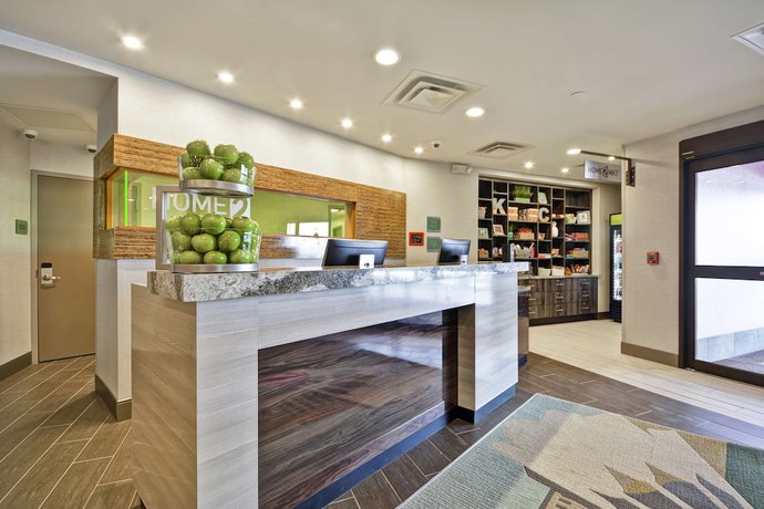 Imagen de los interiores del Hotel Home2 Suites by Hilton KCI Airport. Foto 17