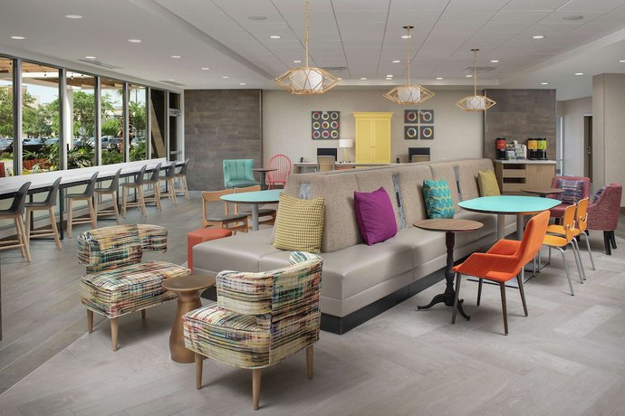 Imagen de los interiores del Hotel Home2 Suites by Hilton Lakeland. Foto 19