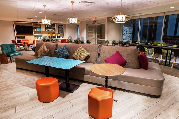 Imagen de los interiores del Hotel Home2 Suites by Hilton Las Vegas Stadium District. Foto 13