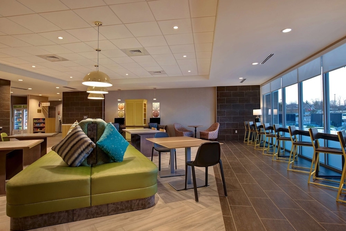 Imagen de los interiores del Hotel Home2 Suites by Hilton Lexington Hamburg. Foto 19