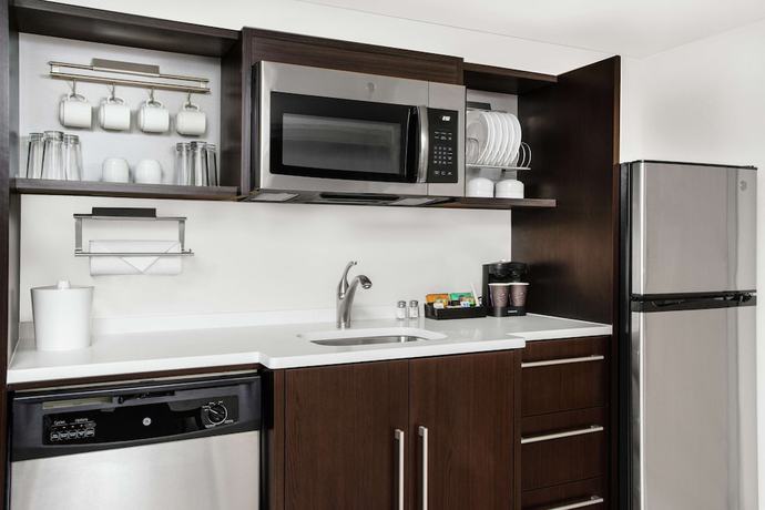 Imagen de la habitación del Hotel Home2 Suites by Hilton Long Island Brookhaven. Foto 10