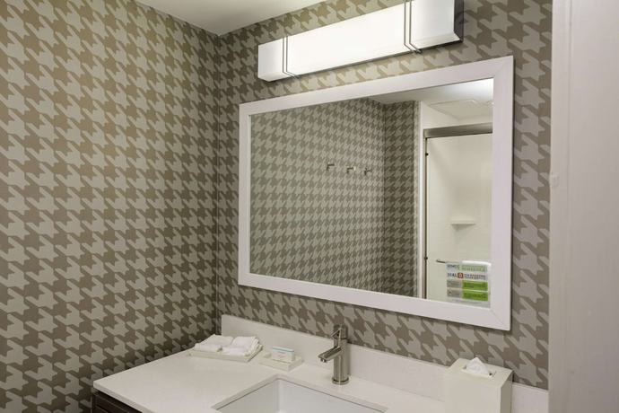 Imagen de la habitación del Hotel Home2 Suites by Hilton Louisville Airport/Expo Center, KY. Foto 9