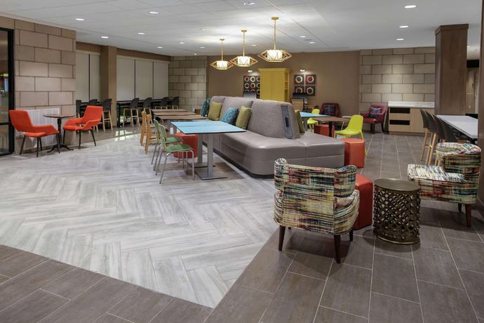 Imagen de los interiores del Hotel Home2 Suites by Hilton Louisville Airport/Expo Center, KY. Foto 19