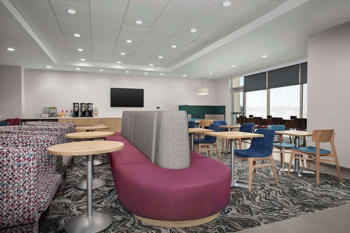 Imagen de los interiores del Hotel Home2 Suites by Hilton Lubbock University. Foto 14