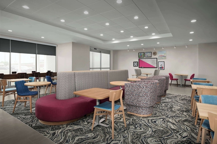 Imagen de los interiores del Hotel Home2 Suites by Hilton Lubbock University. Foto 15