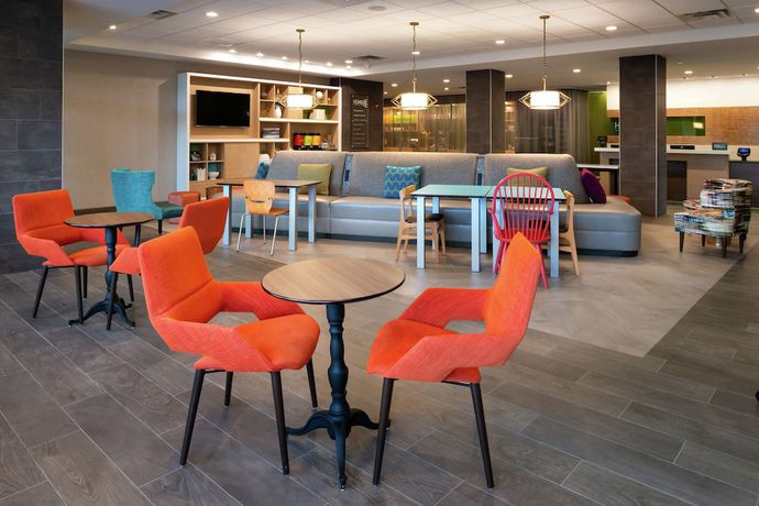 Imagen de los interiores del Hotel Home2 Suites by Hilton New Albany Columbus. Foto 20