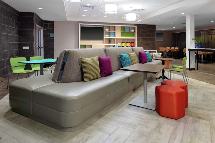 Imagen de los interiores del Hotel Home2 Suites by Hilton North Charleston-University Blvd. Foto 19
