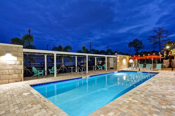 Imagen de la piscina del Hotel Home2 Suites by Hilton North Scottsdale near Mayo Clinic. Foto 20