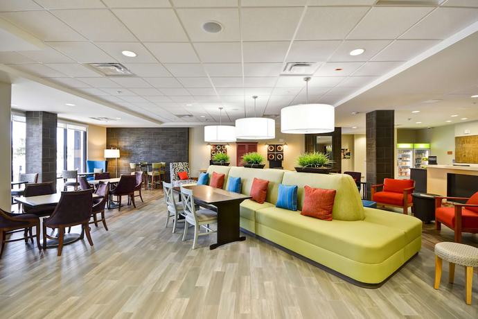 Imagen de los interiores del Hotel Home2 Suites by Hilton Opelika Auburn. Foto 14