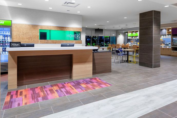 Imagen de los interiores del Hotel Home2 Suites by Hilton Orlando South Park. Foto 15