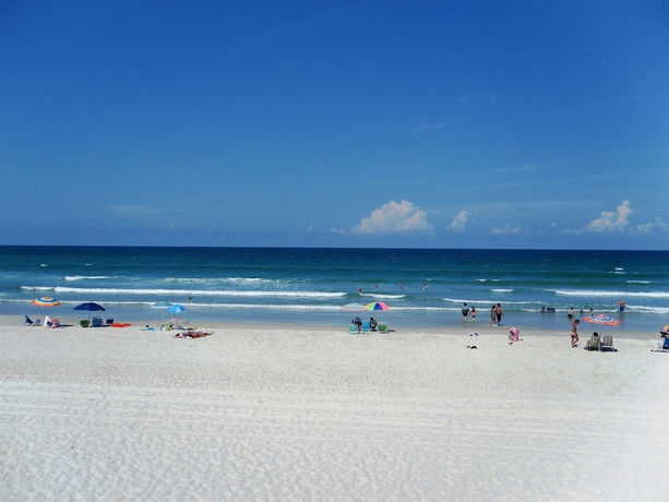 Imagen de los exteriores del Hotel Home2 Suites by Hilton Ormond Beach Oceanfront. Foto 7