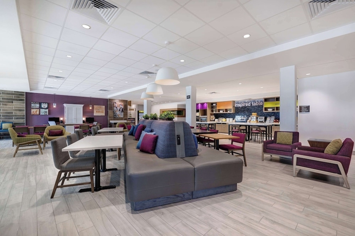 Imagen de los interiores del Hotel Home2 Suites by Hilton Petaluma. Foto 17