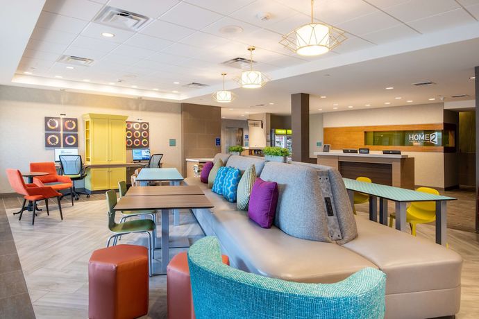 Imagen de los interiores del Hotel Home2 Suites by Hilton Phoenix Airport North, AZ. Foto 19