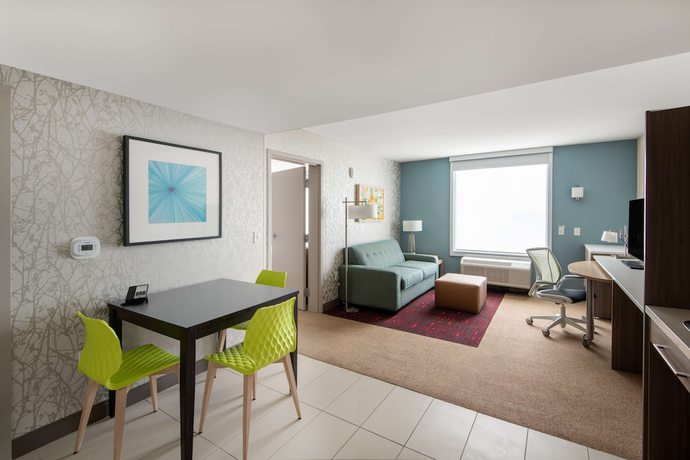Imagen de la habitación del Hotel Home2 Suites by Hilton Phoenix Airport North, AZ. Foto 12