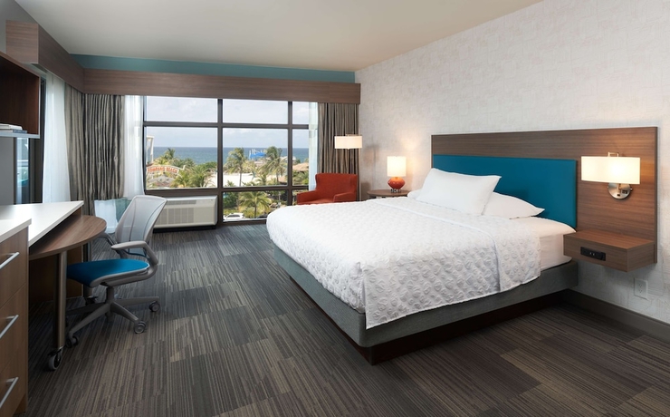 Imagen de la habitación del Hotel Home2 Suites by Hilton Pompano Beach Pier. Foto 12