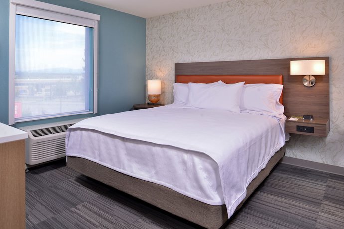 Imagen de la habitación del Hotel Home2 Suites by Hilton Portland Airport OR. Foto 3