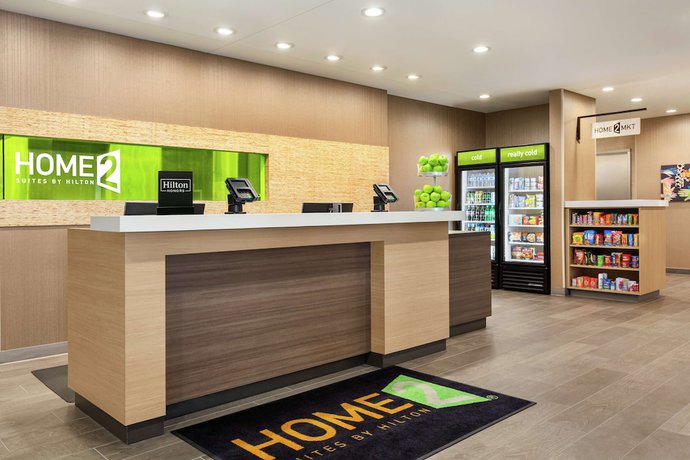 Imagen de los interiores del Hotel Home2 Suites by Hilton Portland Airport OR. Foto 17