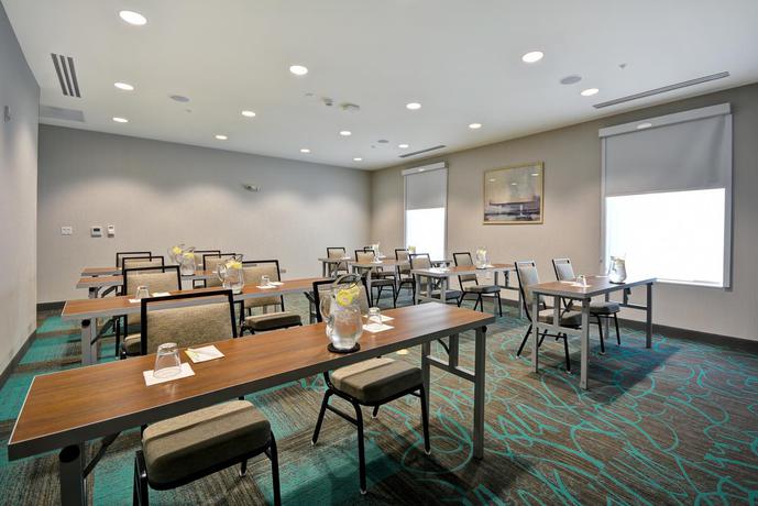 Imagen general del Hotel Home2 Suites by Hilton Queensbury Lake George. Foto 14