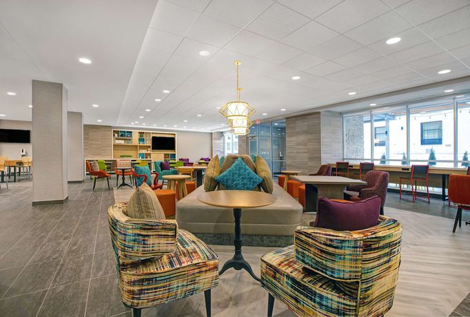 Imagen de los interiores del Hotel Home2 Suites by Hilton Richmond. Foto 20