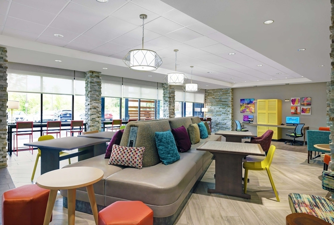 Imagen de los interiores del Hotel Home2 Suites by Hilton Salem. Foto 17
