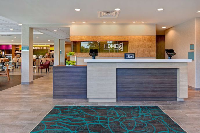 Imagen de los interiores del Hotel Home2 Suites by Hilton Savannah Midtown, GA. Foto 19
