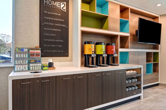 Imagen de los interiores del Hotel Home2 Suites by Hilton Savannah Midtown, GA. Foto 20