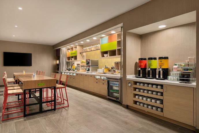 Imagen del bar/restaurante del Hotel Home2 Suites by Hilton St. Augustine I-95. Foto 3