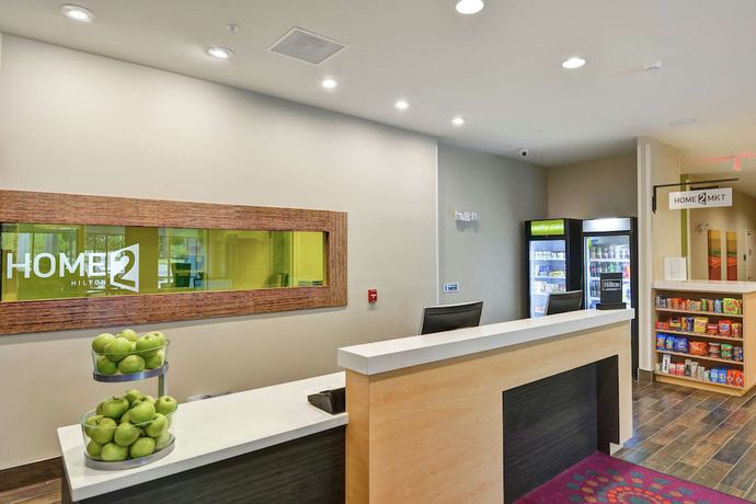 Imagen de los interiores del Hotel Home2 Suites by Hilton Summerville. Foto 20