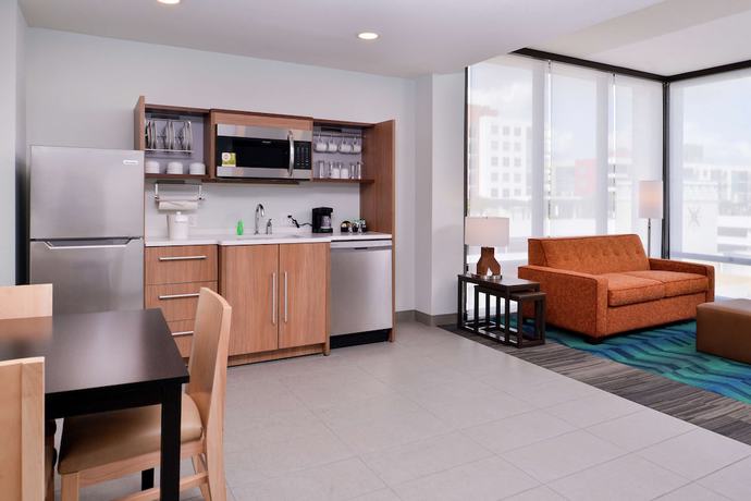 Imagen de la habitación del Hotel Home2 Suites by Hilton Tampa Downtown Channel District. Foto 10